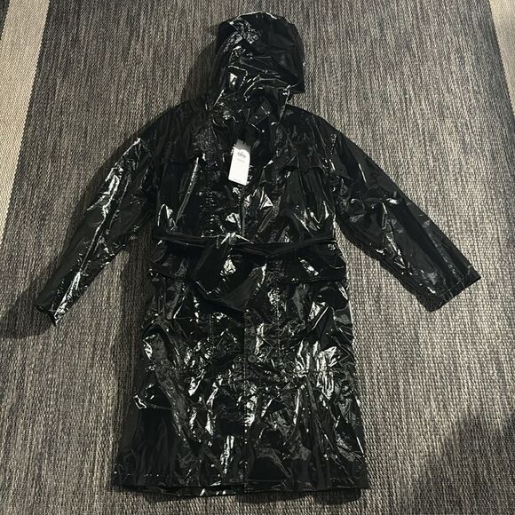 ALO Yoga Jackets & Blazers - Alo yoga Metallic Break Line Trench black size XS